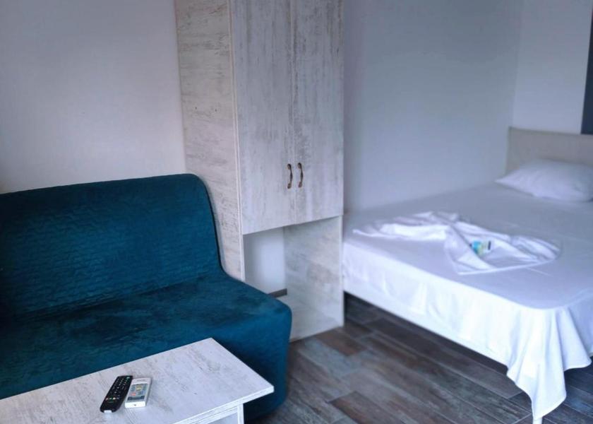 Constanța County Costinesti Triple Room with Private Bathroom