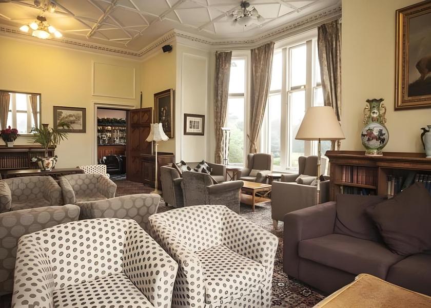 England Warwick Interior view