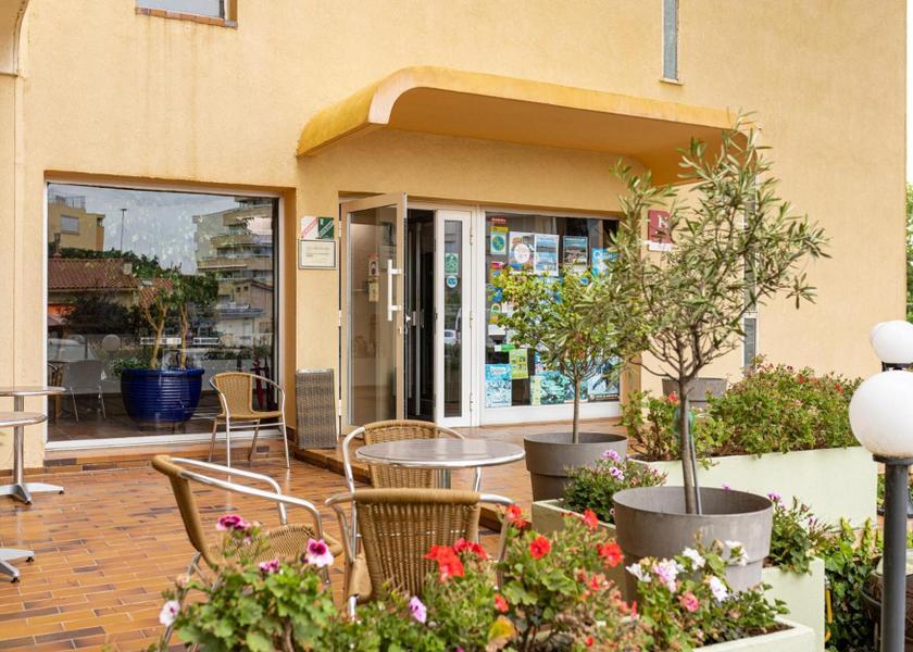 Occitanie Canet-en-Roussillon Entrance
