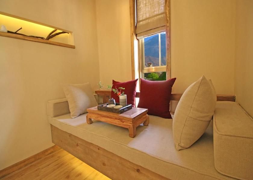 Yunnan Deqin Suite