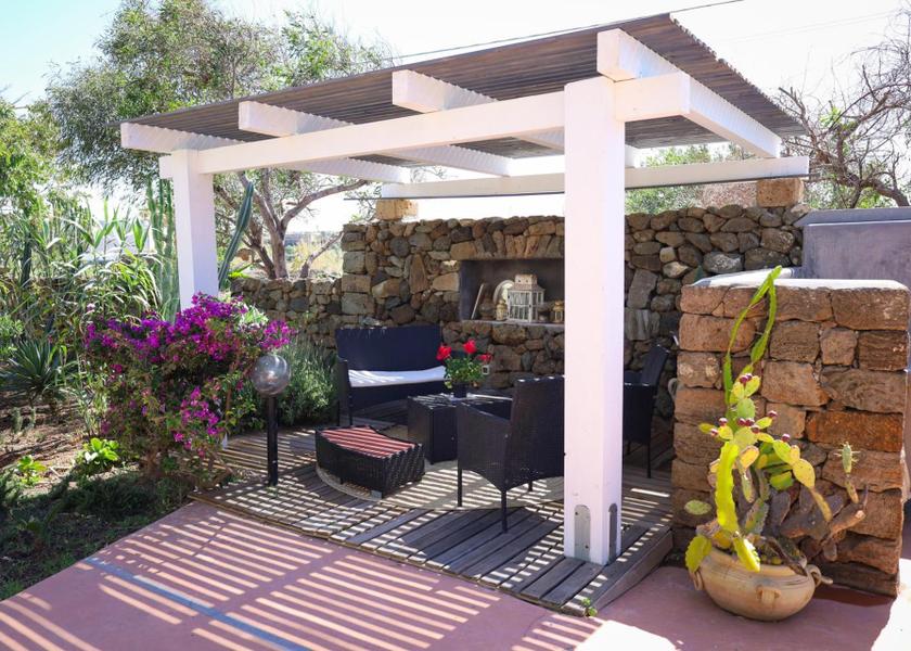 Sicily Pantelleria Balcony/terrace
