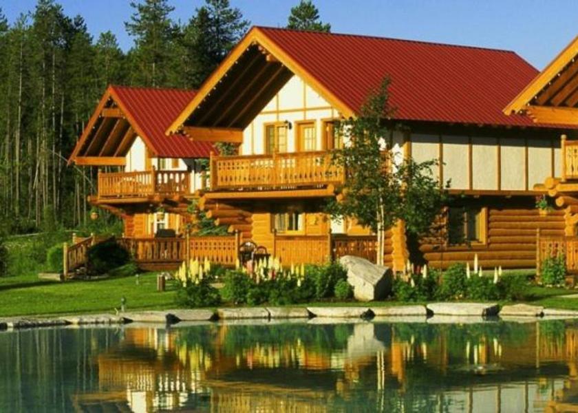 Montana West Glacier Hotel Exterior