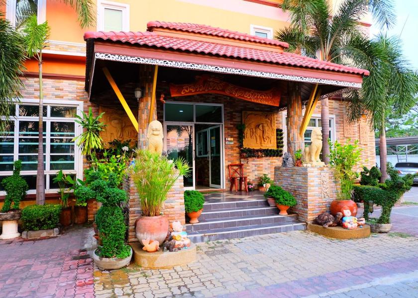 Lop Buri Province Lop Buri Exterior view