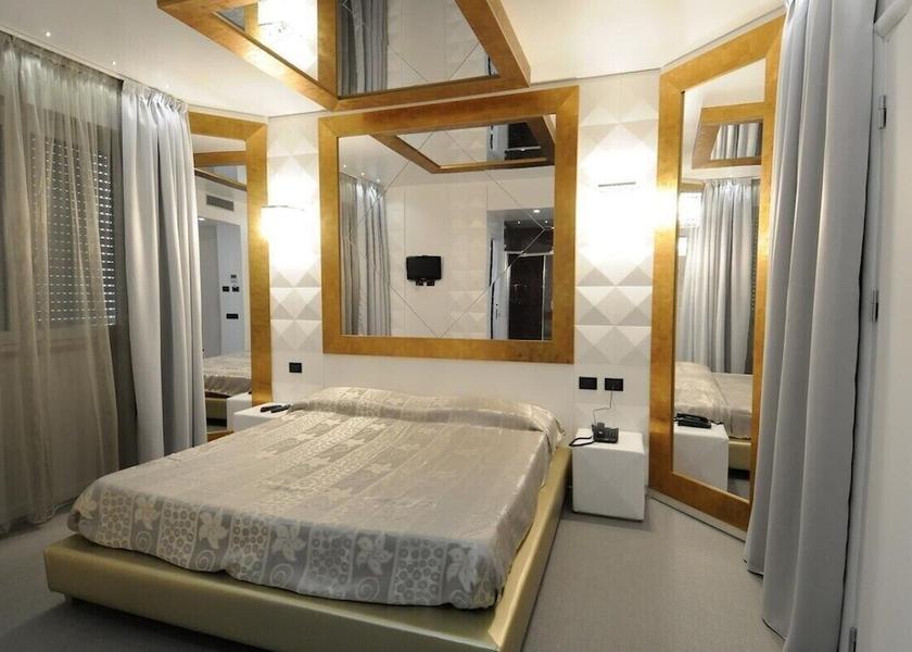 Lombardy Trescore Balneario Room