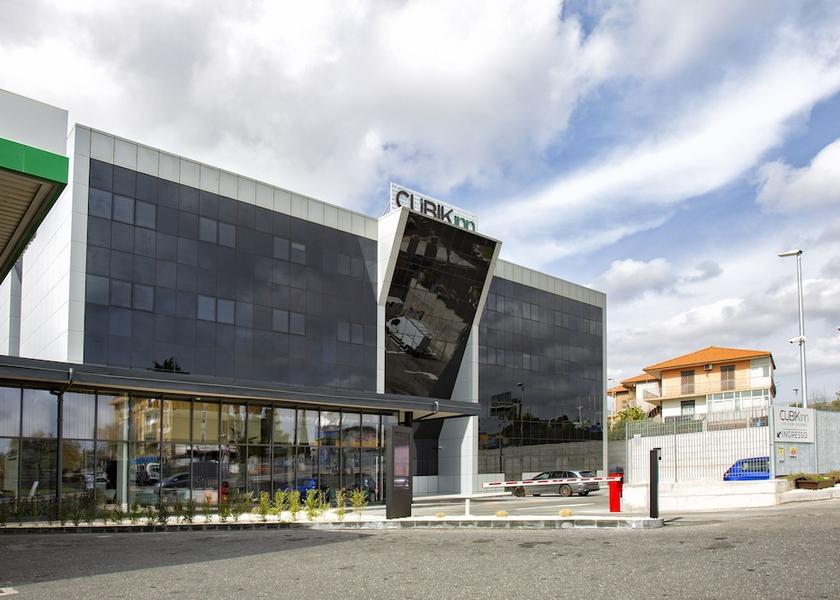 Sicily Gravina di Catania Front of property
