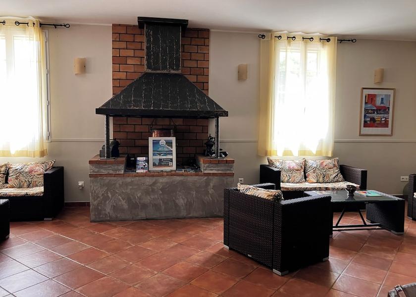 Corsica Patrimonio Interior entrance