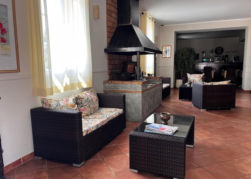 Corsica Patrimonio Living area