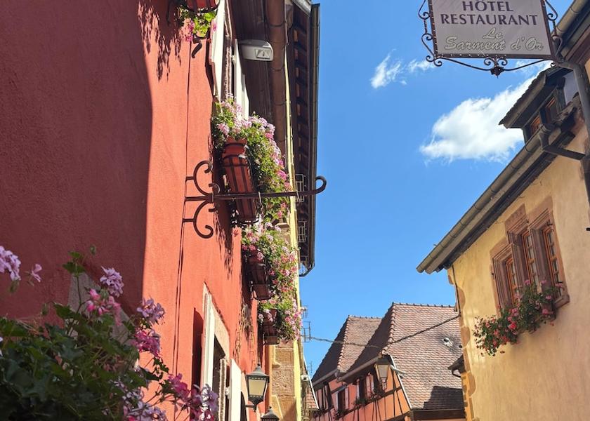 Grand Est Riquewihr Front of property