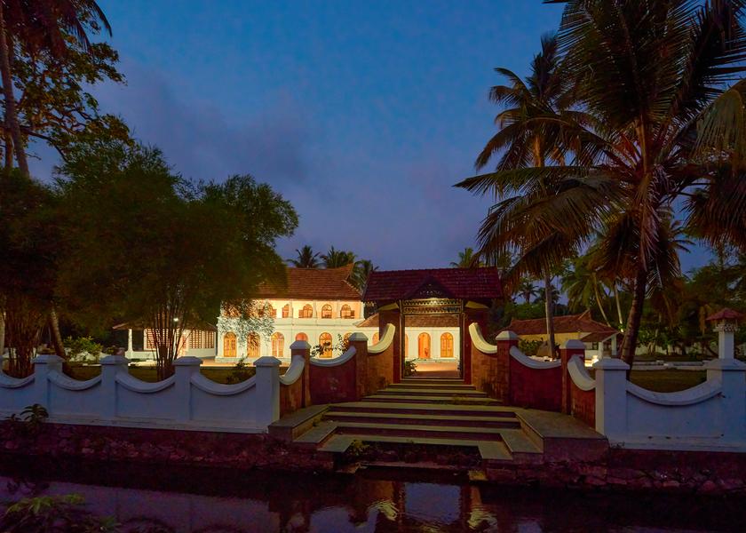 Kerala Alleppey Hotel Exterior