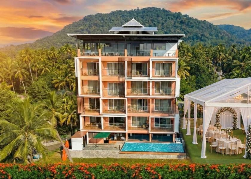 Kerala Chalakudy Hotel Exterior