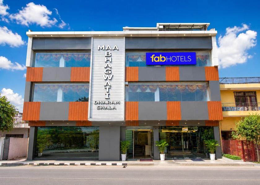 Uttar Pradesh Kanpur Hotel Exterior
