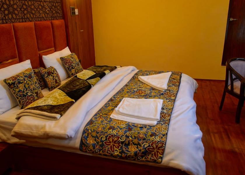 Jammu and Kashmir Srinagar Premium Room