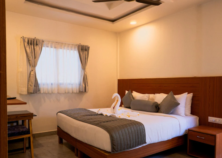 Maharashtra Solapur Premium Room With Jacuzzi