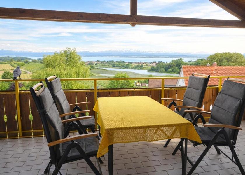Baden-Württemberg Meersburg Two-Bedroom Apartment with Lake View