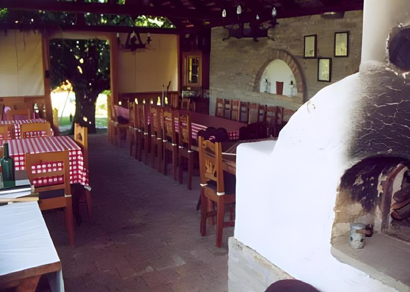Pest County Dunabogdany Restaurant