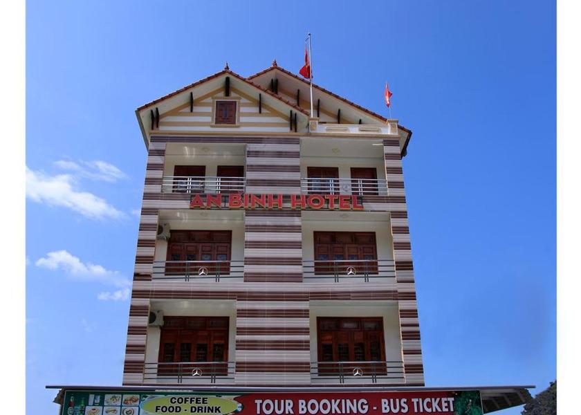 Quang Tri Province Bo Trach Exterior view