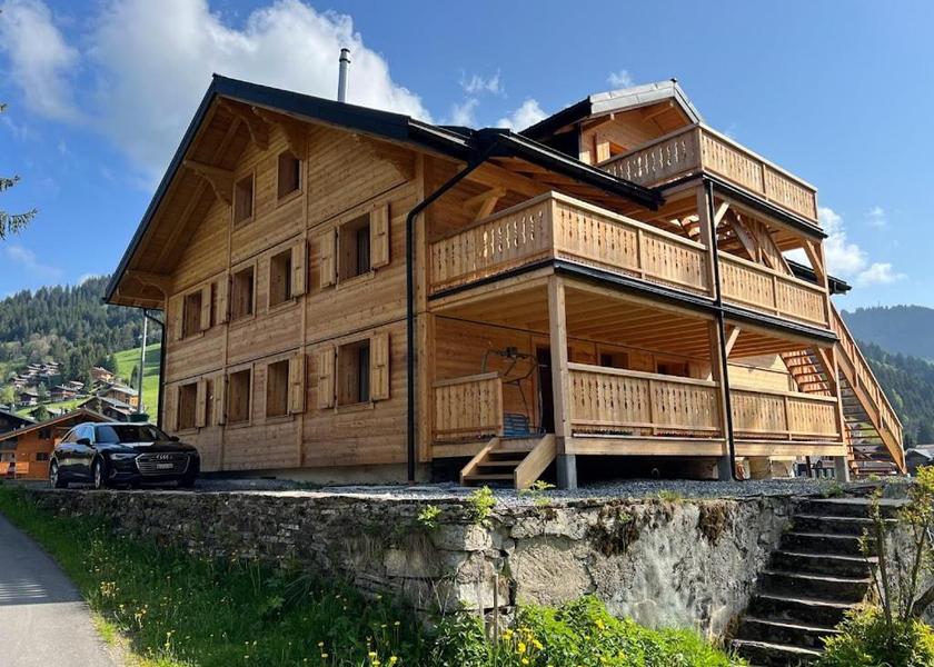 Valais Troistorrents Exterior view