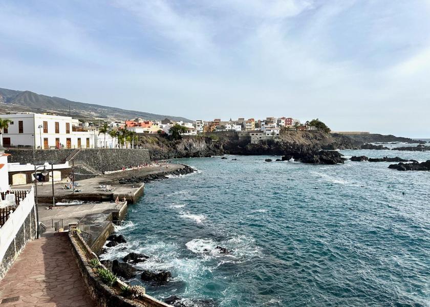 Canary Islands Guia de Isora Surrounding environment