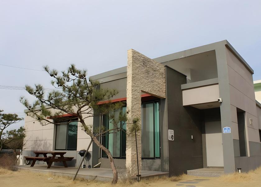 Gyeonggi Yeoncheon 