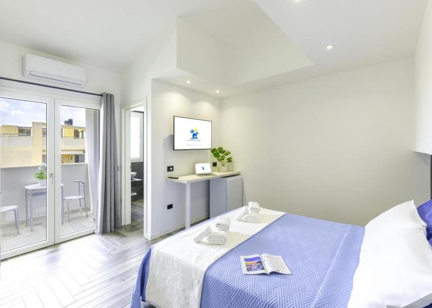 Sardinia Quartu Sant'Elena Double Room with Private Bathroom