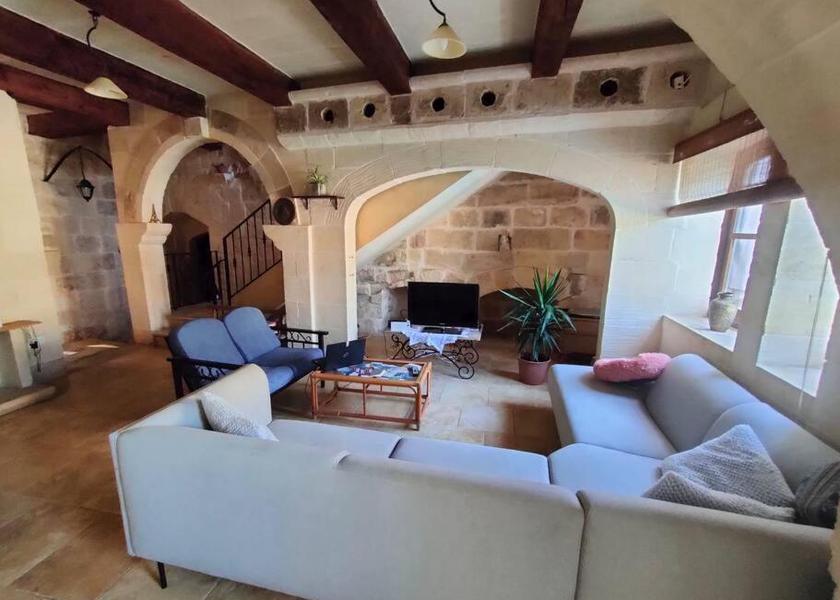 Gozo Region Fontana Shared lounge/TV area