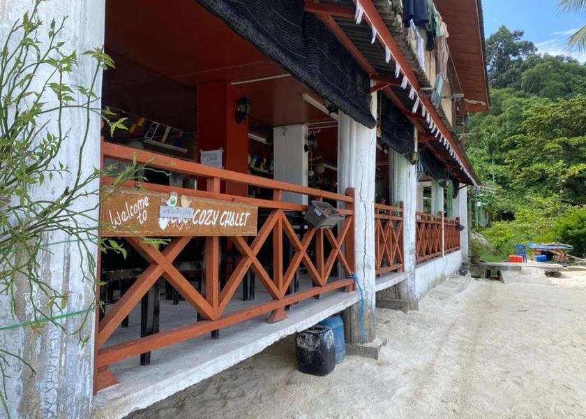 Terengganu Pulau Perhentian Besar Exterior view