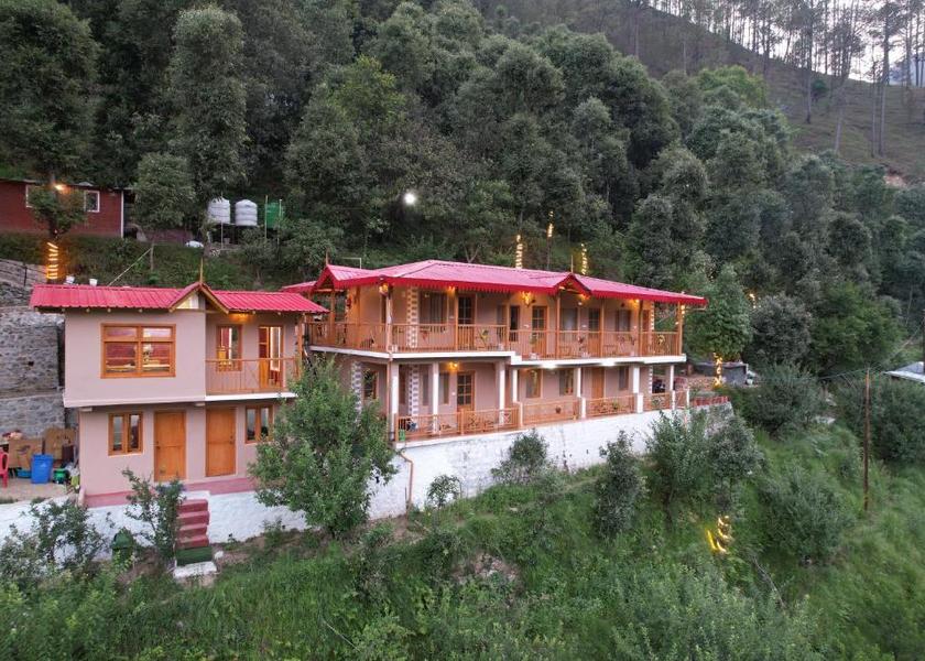 Uttarakhand Bhimtal Hotel View