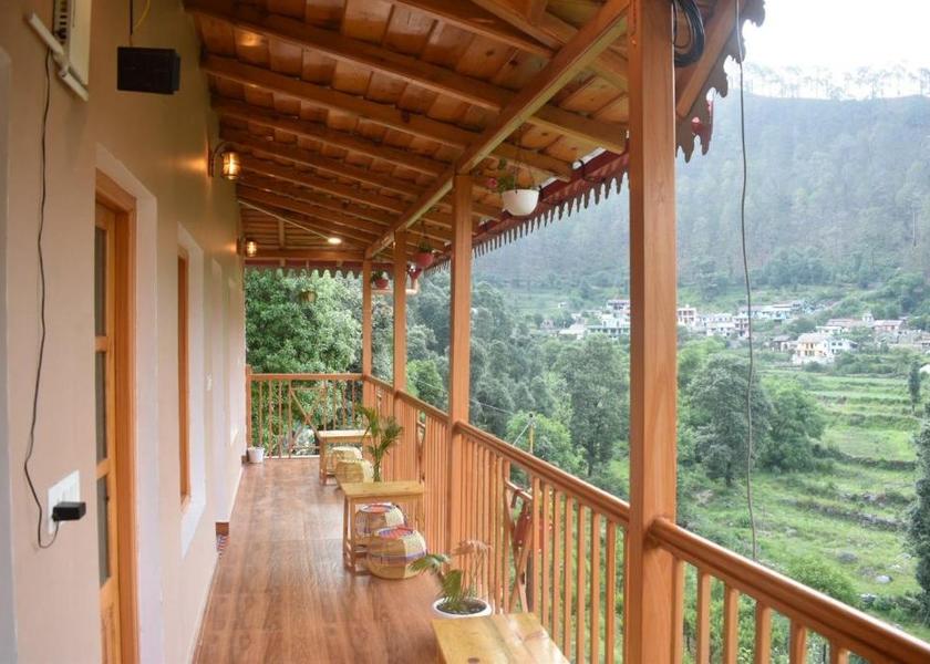 Uttarakhand Bhimtal Hotel View