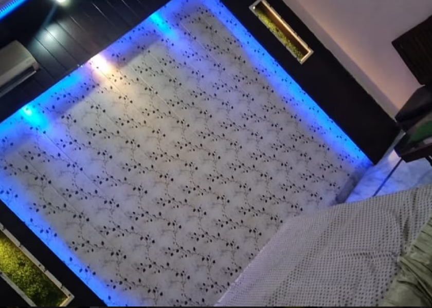 Uttar Pradesh Aligarh Standard Room AC