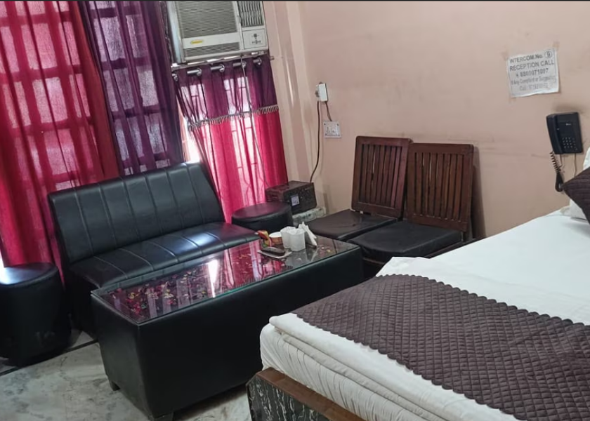 Uttar Pradesh Aligarh Standard Room AC