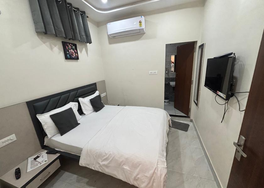 Rajasthan Sikar Deluxe Room