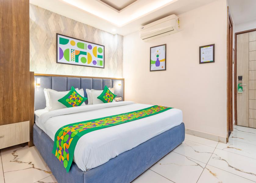Uttarakhand Haridwar Standard Room