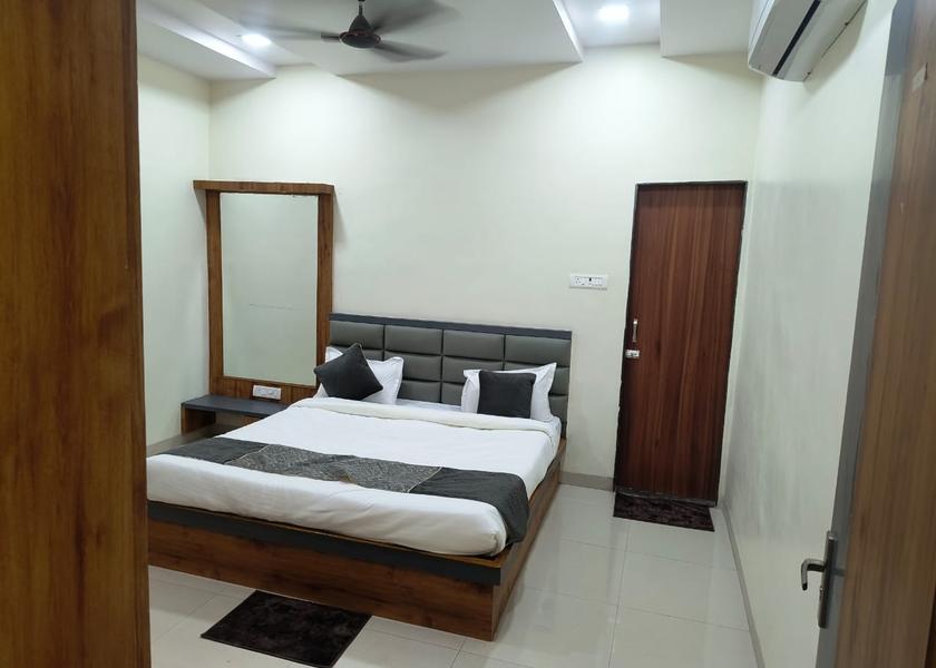 Chhattisgarh Raigarh Deluxe Room