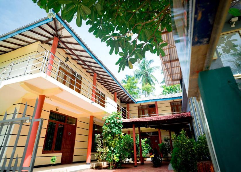 Eastern Province Nilaveli Hotel Exterior