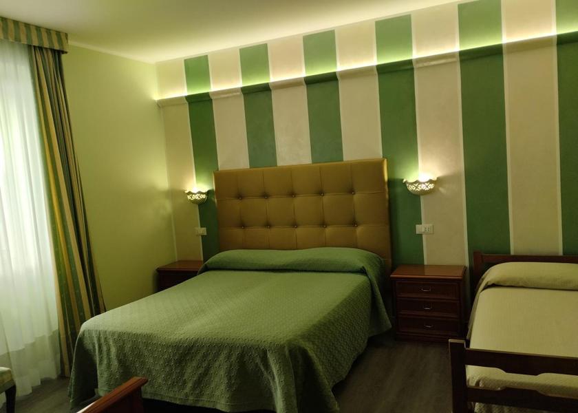 Liguria Ceriale Economy Quadruple Room