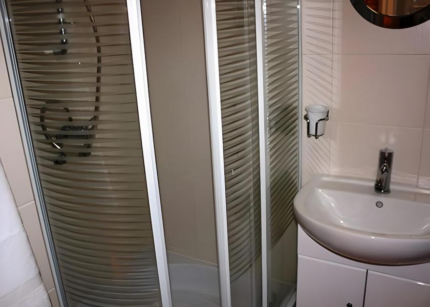 England Shifnal Bathroom