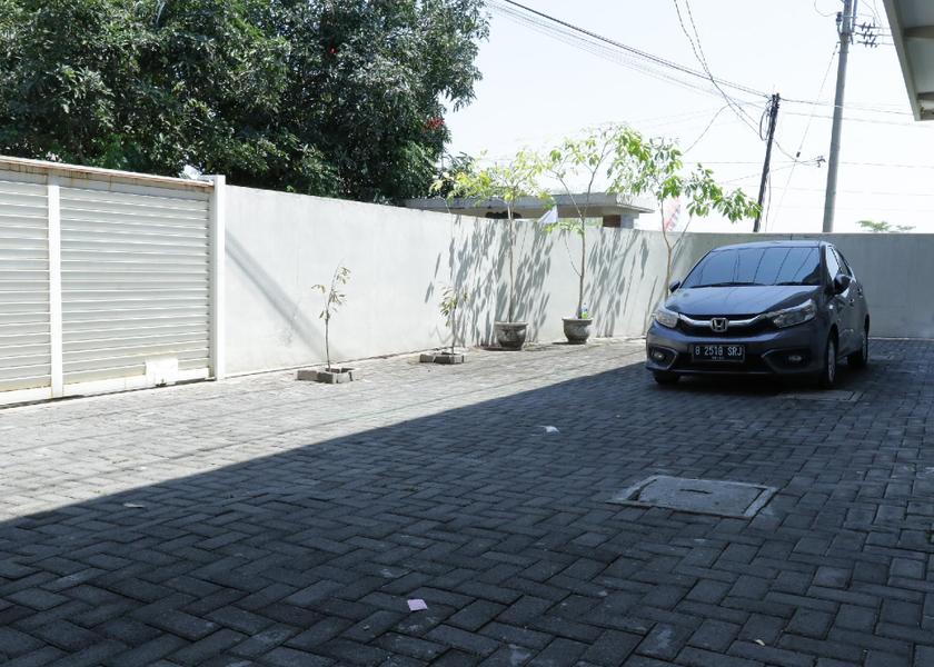 East Java Prigen Parking lot