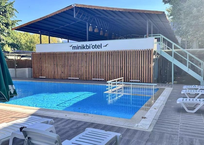 Balikesir Erdek Pool