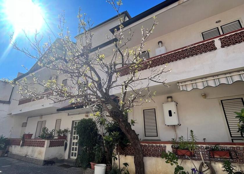 Calabria Palizzi Front of property