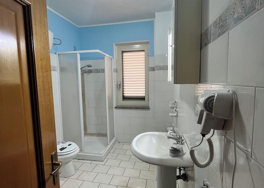 Calabria Palizzi Bathroom