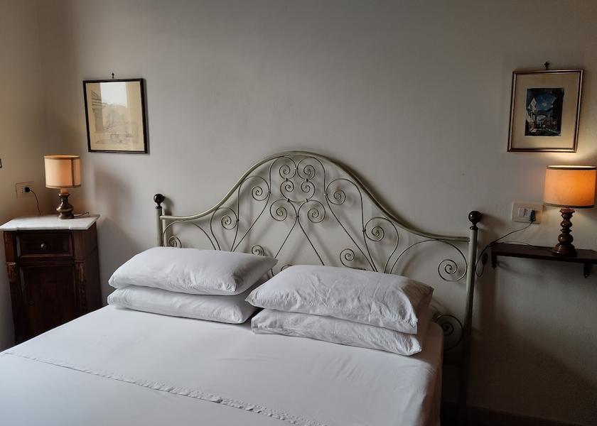 Tuscany Lucca Room