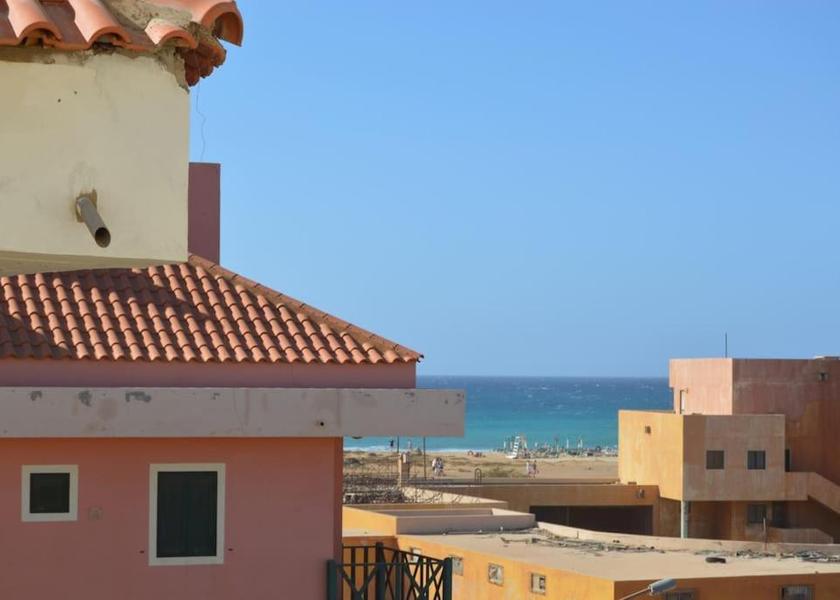  Sal View