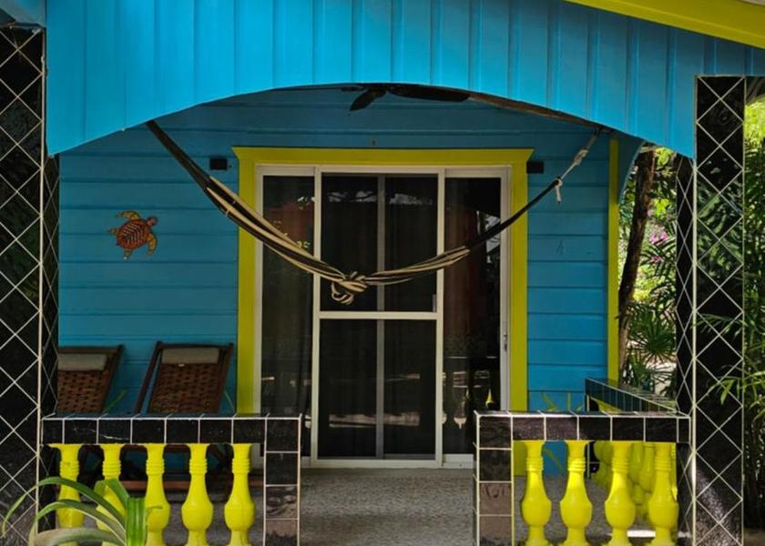 Belize Caye Caulker Hotel Exterior
