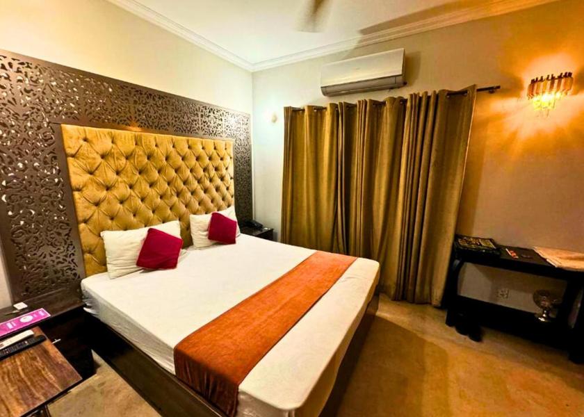 Punjab Lahore Standard Single Room
