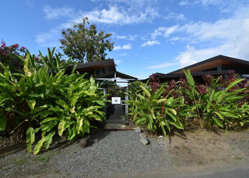Puntarenas Province Savegre Entrance