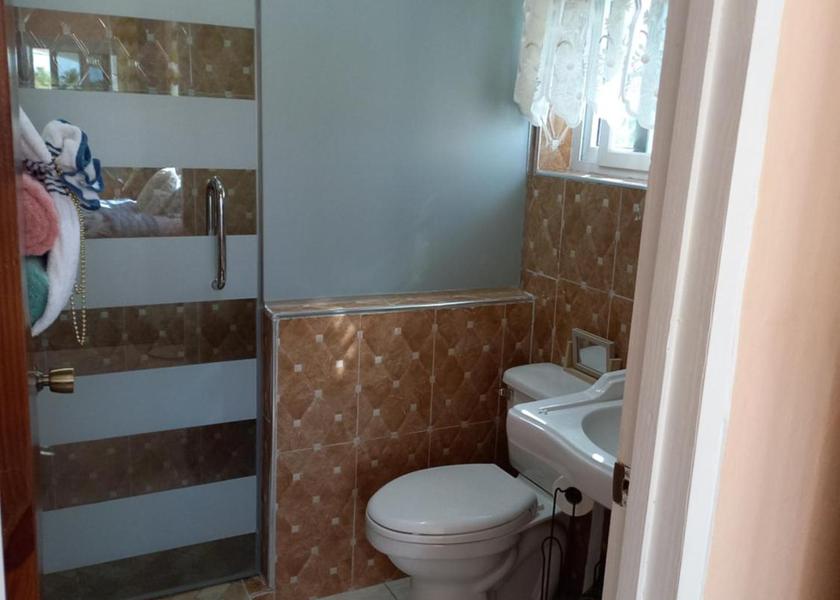 Saint Catherine Spanish Town Bathroom