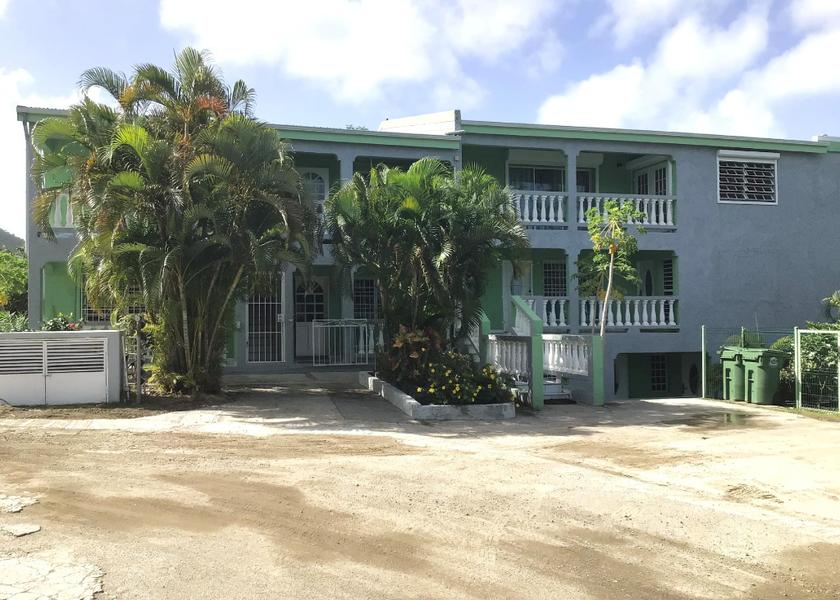  Cole Bay 