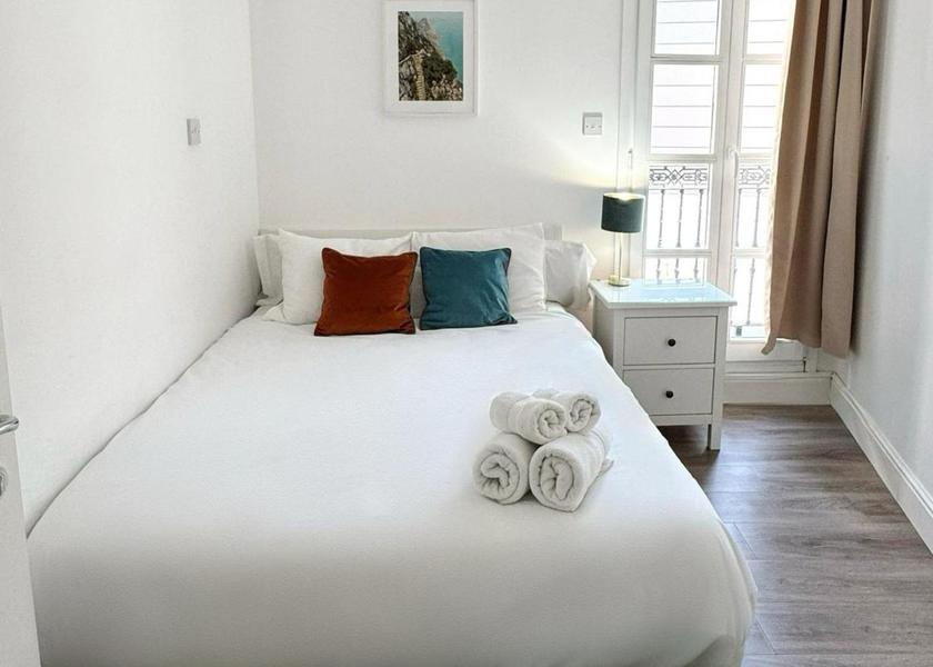  Gibraltar Two-Bedroom Apartment with Balcony