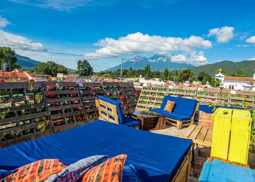 Sacatepéquez Antigua Guatemala Facilities