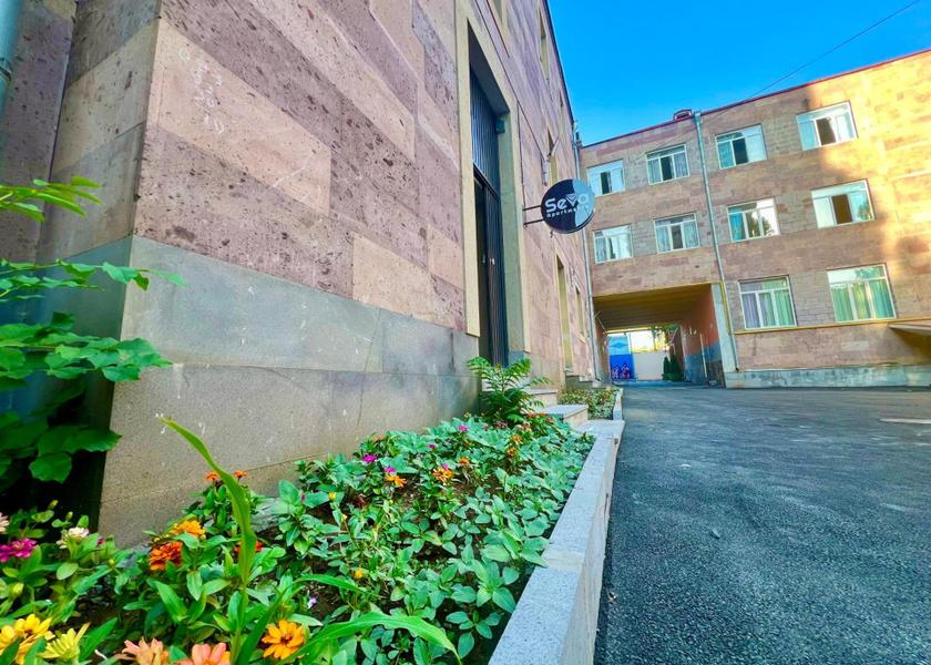  Yerevan Exterior view